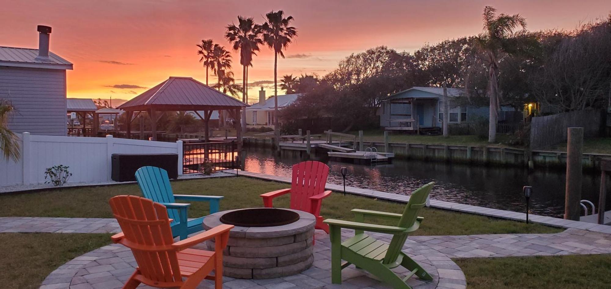 Waterfront Home With Private Dock, Walk To Beach Saint Augustine Eksteriør billede